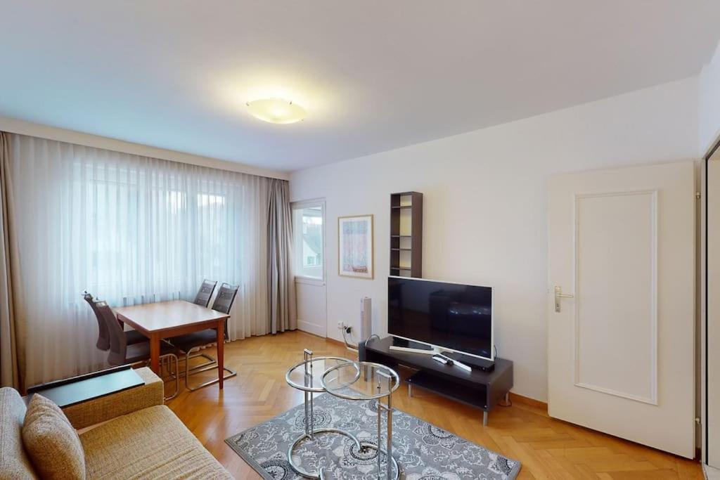 Executive 1 Bedroom Flat, City Center زيورخ المظهر الخارجي الصورة